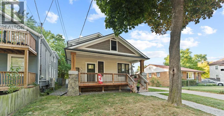 MAIN-3222 Peter Street, Windsor, ON, N9C 1H5 - 3