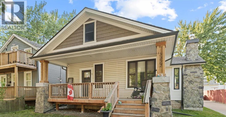 MAIN-3222 Peter Street, Windsor, ON, N9C 1H5
