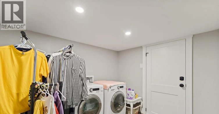 MAIN-3222 Peter Street, Windsor, ON, N9C 1H5 - 21