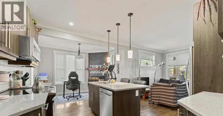 MAIN-3222 Peter Street, Windsor, ON, N9C 1H5 - 10