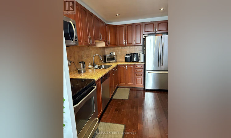 PH15-11 Wincott Drive