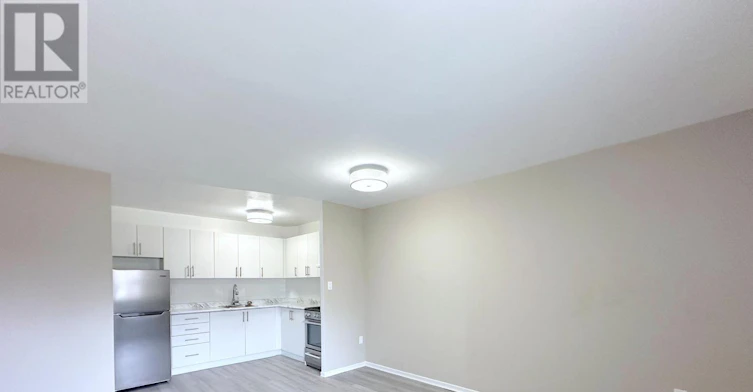 103-32 Carluke Crescent, Toronto, ON, M2L 2J3 - 3