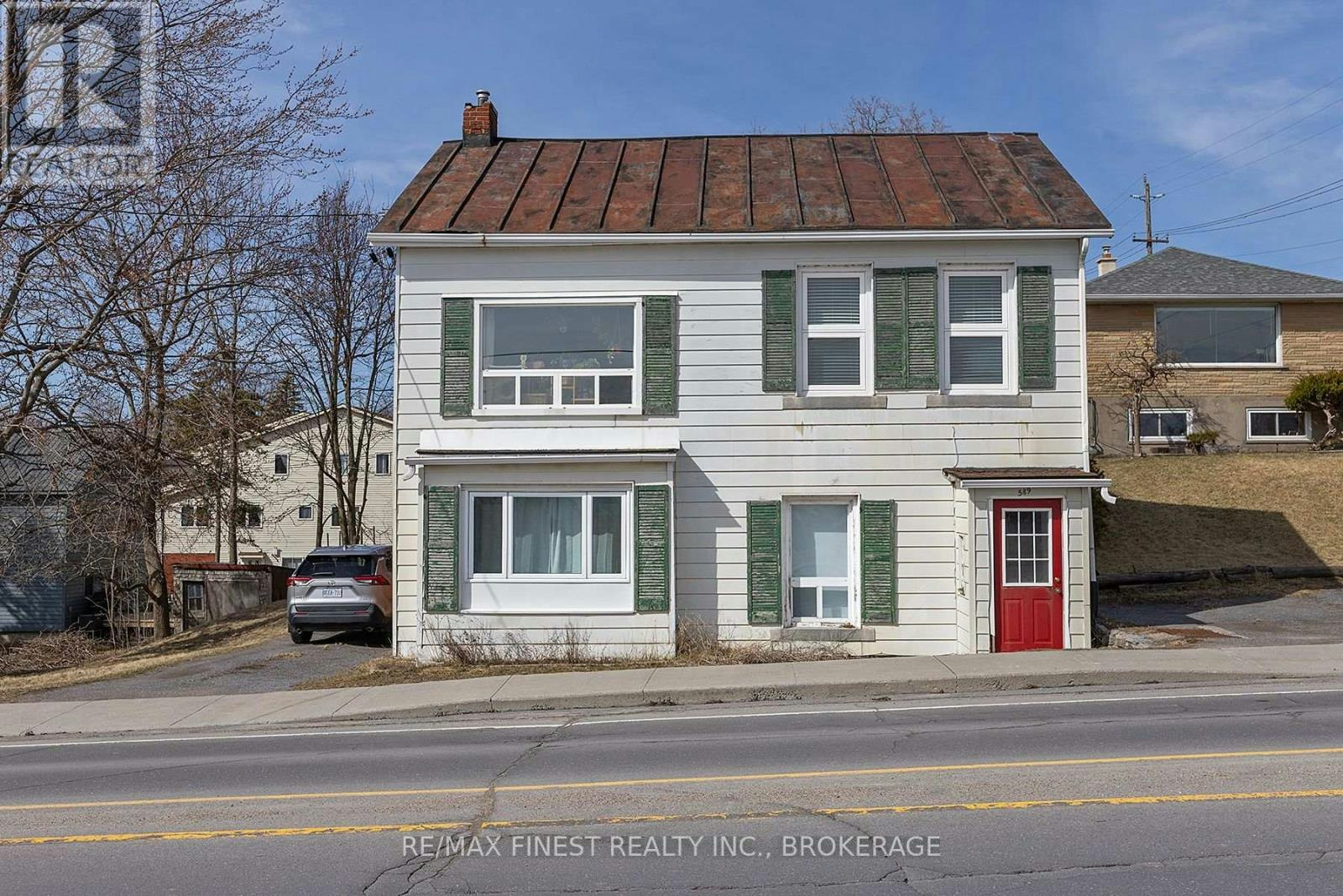 589 King Street W, Kingston, ON, K7M 2E6