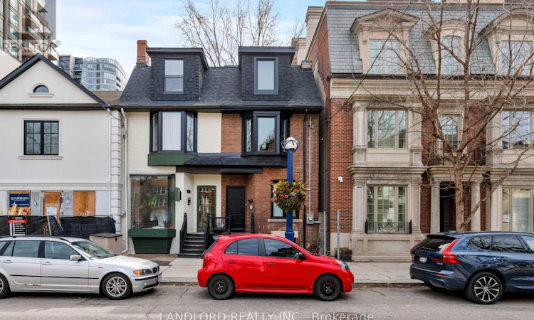 107A Scollard Street