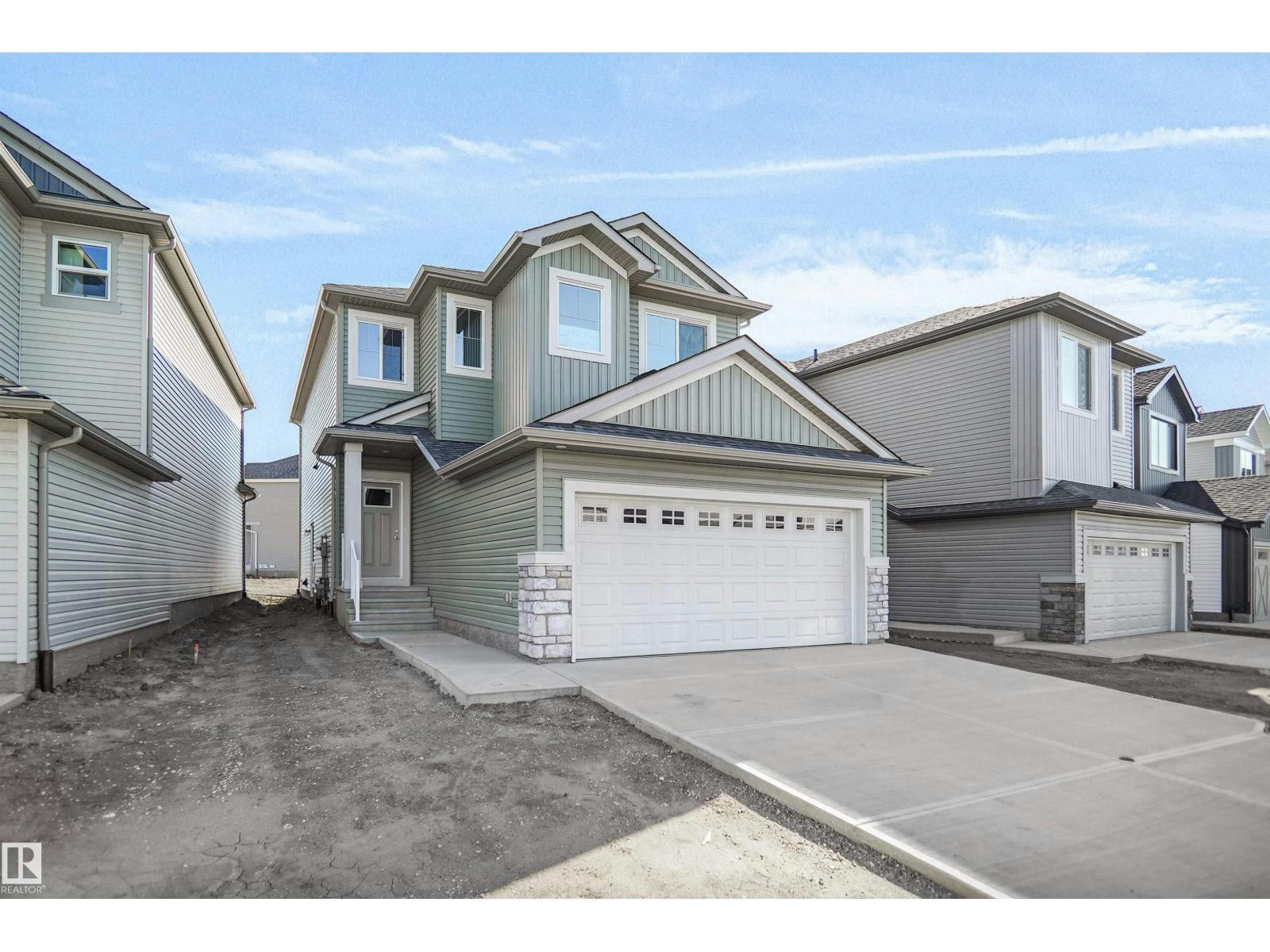 1015 14 Avenue NW, Edmonton, AB, T6T 2R6