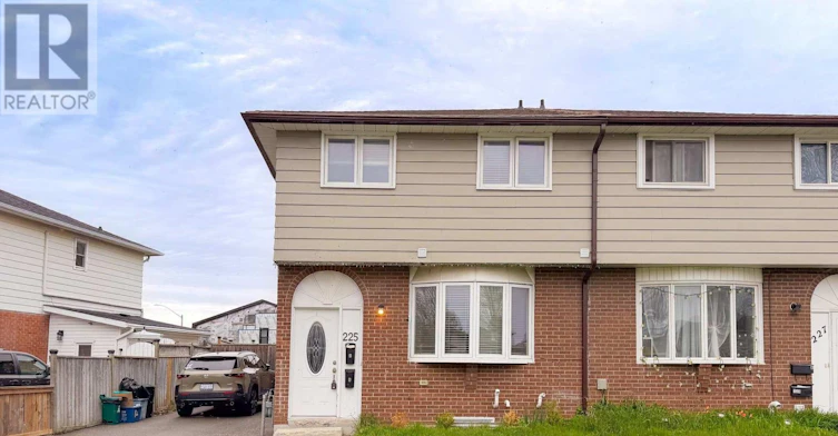 UPPER-225 Kinmount Crescent, Oshawa, ON, L1J 3T8 - 2