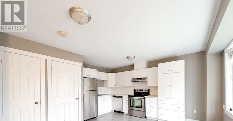 UPPER-225 Kinmount Crescent, Oshawa, ON, L1J 3T8 - 4