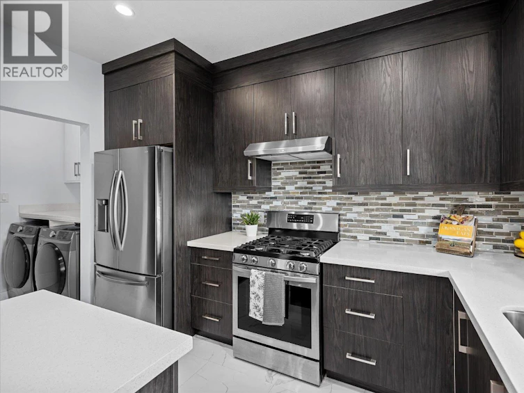 6028 Gerrie Road, Peachland, BC, V0H 1X4 - 4