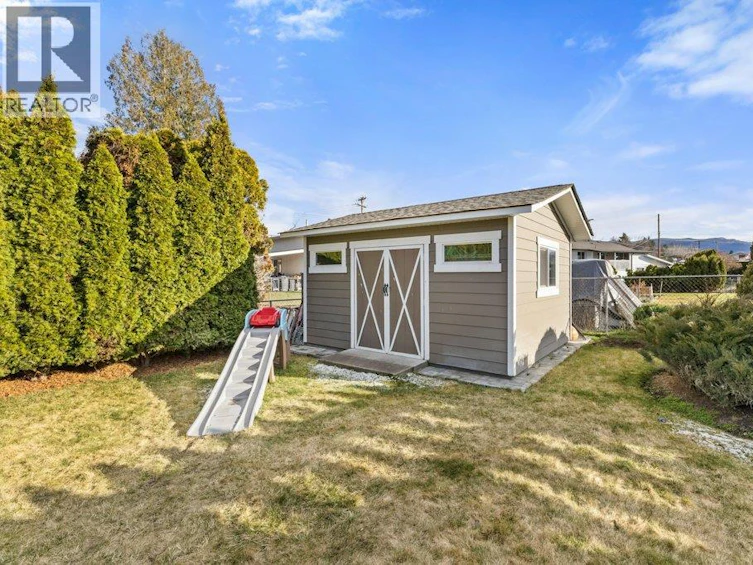116 Adventure Road, Kelowna, BC, V1X 1N2 - 38
