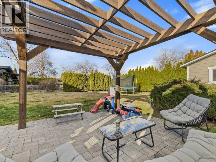 116 Adventure Road, Kelowna, BC, V1X 1N2 - 33