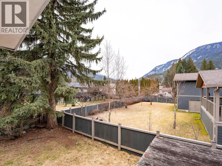 1616 Dogwood Drive, Revelstoke, BC, V0E 2S1 - 25