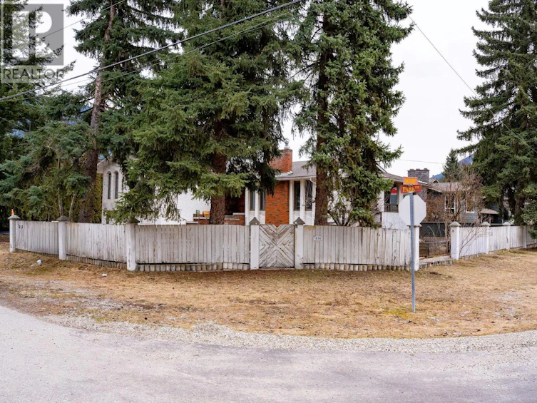 1616 Dogwood Drive, Revelstoke, BC, V0E 2S1 - 60