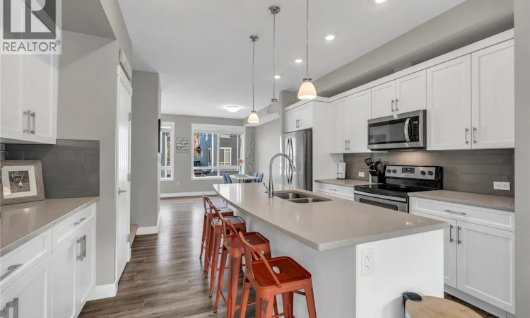 126-1115 Holden Road