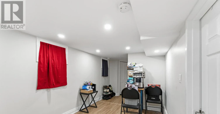 6-237 Church Street, St. Catharines, ON, L2R 3E8 - 4