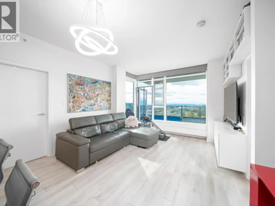 1206-8850 University Crescent - 3