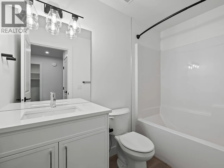 365 Arrowleaf Rise, Coldstream, BC, V1B 0B5 - 39