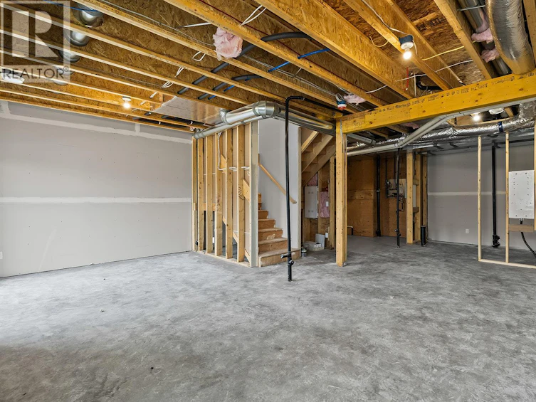 365 Arrowleaf Rise, Coldstream, BC, V1B 0B5 - 42