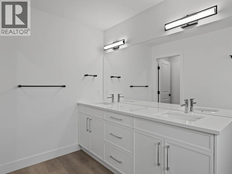 365 Arrowleaf Rise, Coldstream, BC, V1B 0B5 - 29