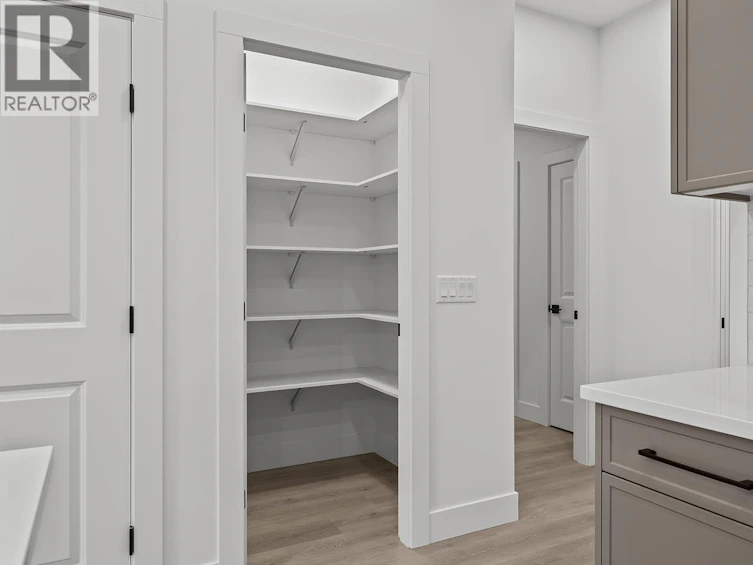 365 Arrowleaf Rise, Coldstream, BC, V1B 0B5 - 17