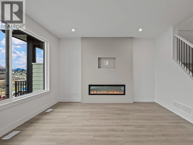 365 Arrowleaf Rise, Coldstream, BC, V1B 0B5 - 21