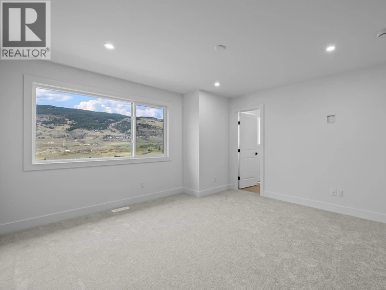 365 Arrowleaf Rise, Coldstream, BC, V1B 0B5 - 33