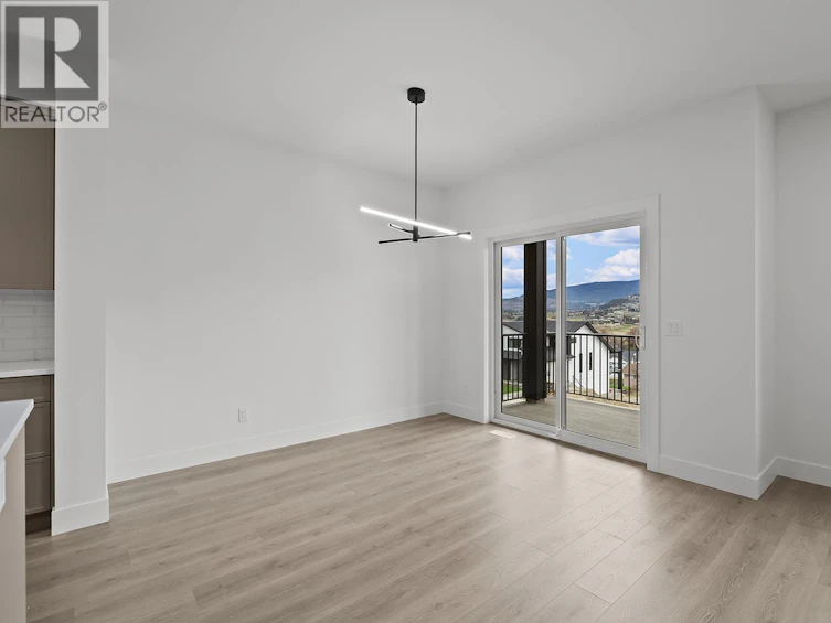 365 Arrowleaf Rise, Coldstream, BC, V1B 0B5 - 20
