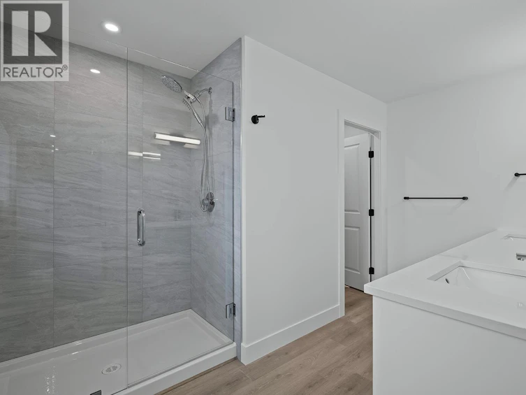 365 Arrowleaf Rise, Coldstream, BC, V1B 0B5 - 28