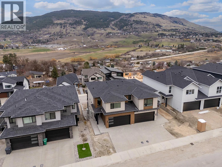 365 Arrowleaf Rise, Coldstream, BC, V1B 0B5 - 50