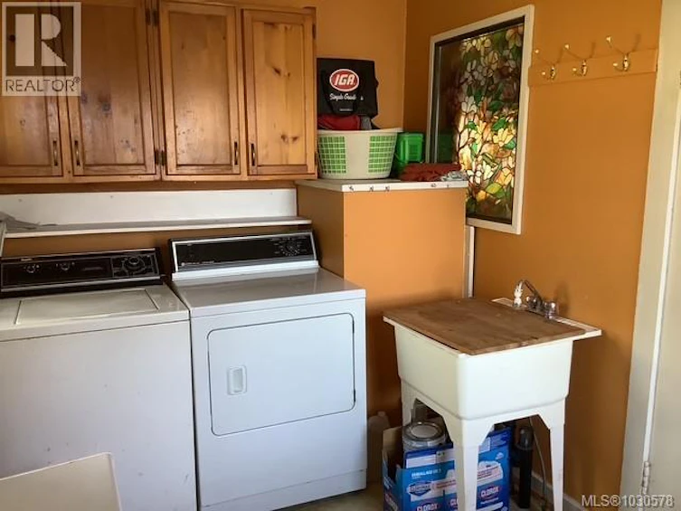 179 2nd Street, Sointula, BC, V0N 3E0 - 18