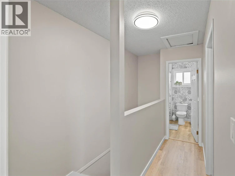 46-1605 Summit Drive, Kamloops, BC, V2E 2A5 - 11