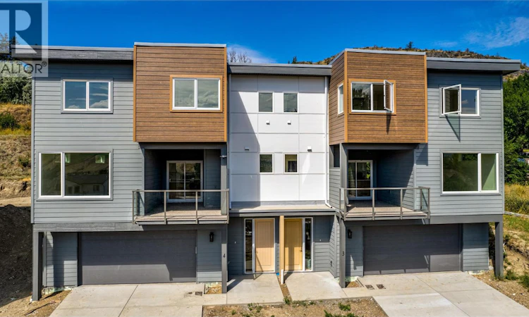 23-5705 Heritage Drive