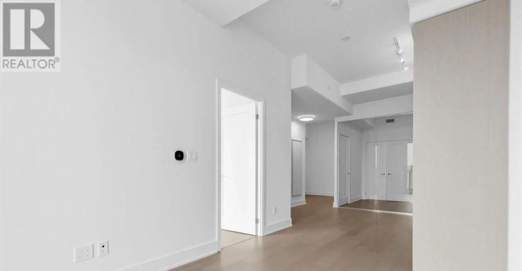 705-8 Manor Road W, Toronto, ON, M4S 0E6 - 12