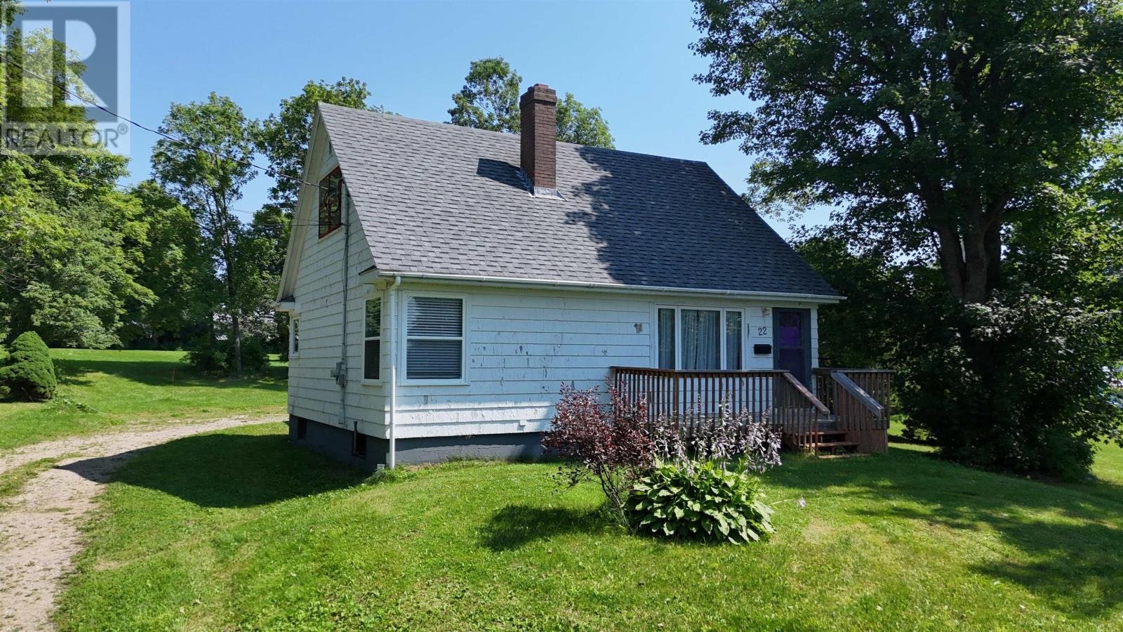 22 Archibald Street, Sydney Mines, NS, B1V 2Y5