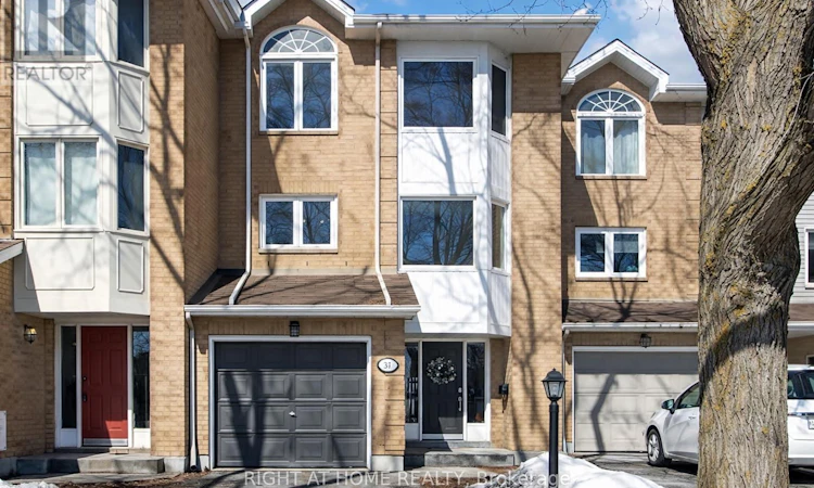 34 Kenmare Place