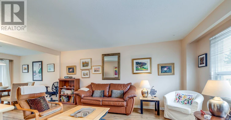 202-1055 Shawnmarr Road, Mississauga, ON, L5H 3V2 - 8