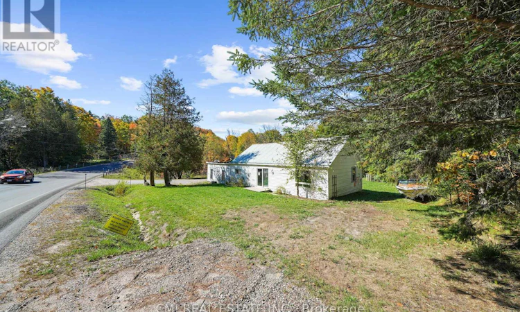 1093 Lake Road SOUTH