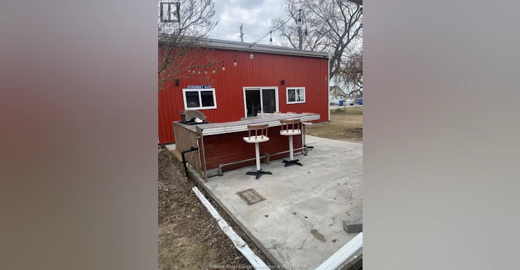 441 Lakeside Drive, Amherstburg, ON, N0R 1G0 - 2