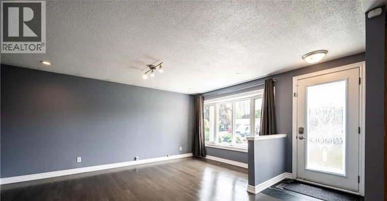 Upper-66 Belwood Crescent, Kitchener, ON, N2C 1Z3 - 4