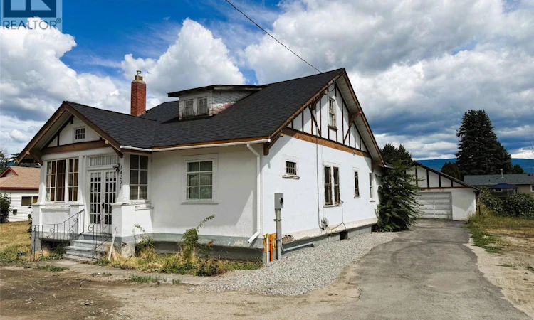 14207 N Victoria Road