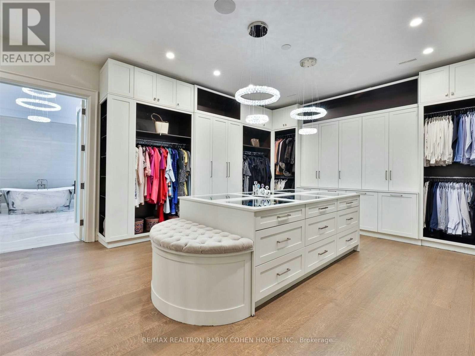 382 Old Yonge Street, Toronto, ON, M2P 1R4 - 32