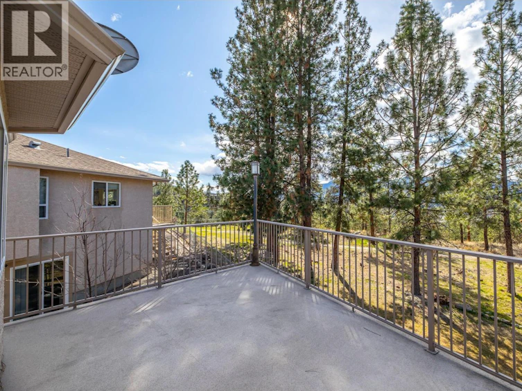131-1634 Carmi Avenue, Penticton, BC, V2A 1A3 - 23
