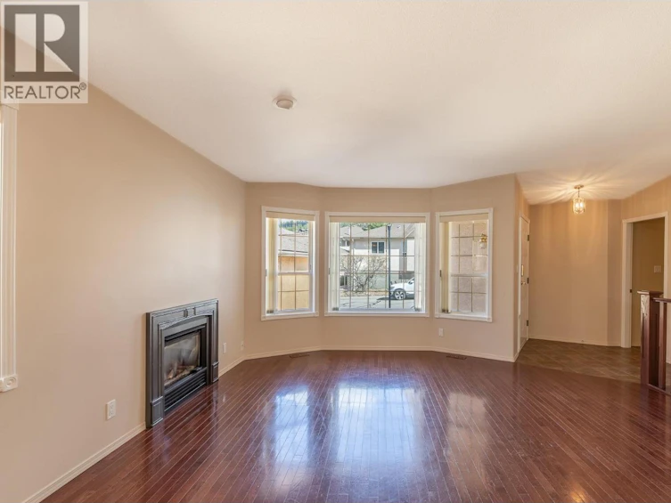 131-1634 Carmi Avenue, Penticton, BC, V2A 1A3 - 6