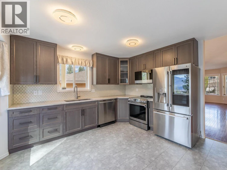 131-1634 Carmi Avenue, Penticton, BC, V2A 1A3 - 12