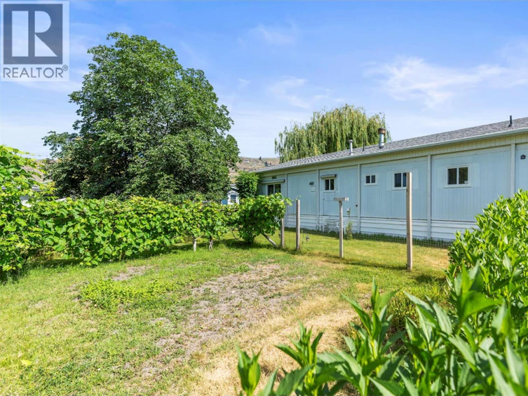 101-2727 Lakeshore Road, Vernon, BC, V1H 1X5 - 8