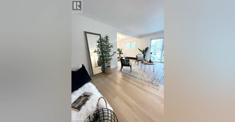 10-11 Olympic Drive, Kitchener, ON, N2M 3S7