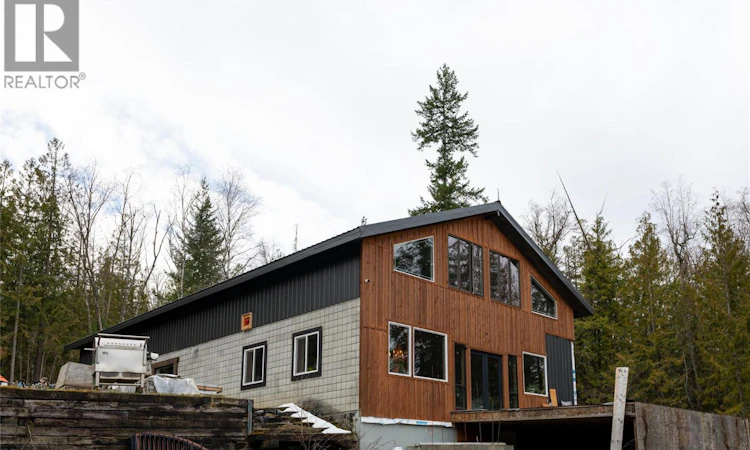 1546 Blind Bay Road