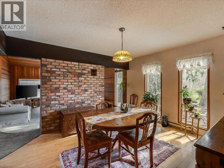 2827 Evin Road, Slocan Park, BC, V0G 2E0 - 29