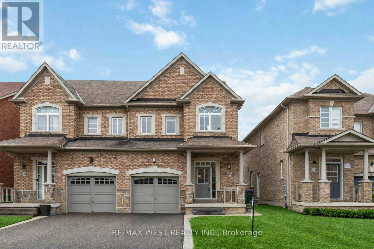 116 Lesabre Crescent, Brampton, ON, L6P 0W4