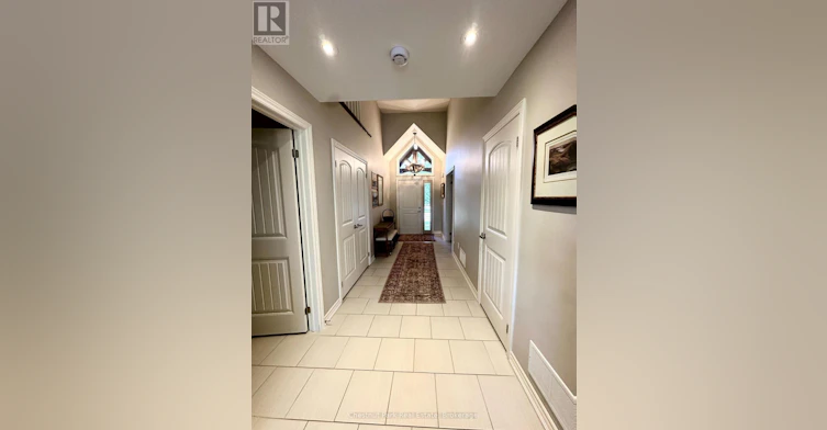 8 Robbie Way, Collingwood, ON, L9Y 0X5 - 2