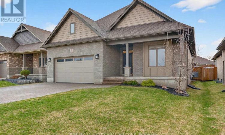31 Lindsay Crescent